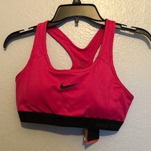 Nike Pro Sports Bra